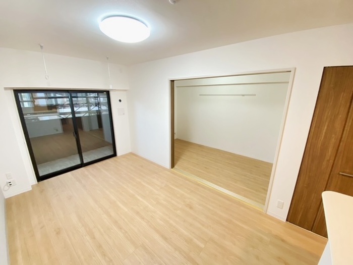 居室・リビング　※写真は同型タイプ、現況優先。