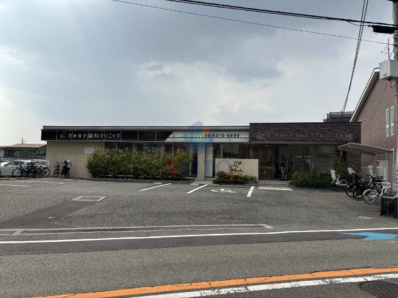 病院　かみなか歯科クリニック（病院）まで261m