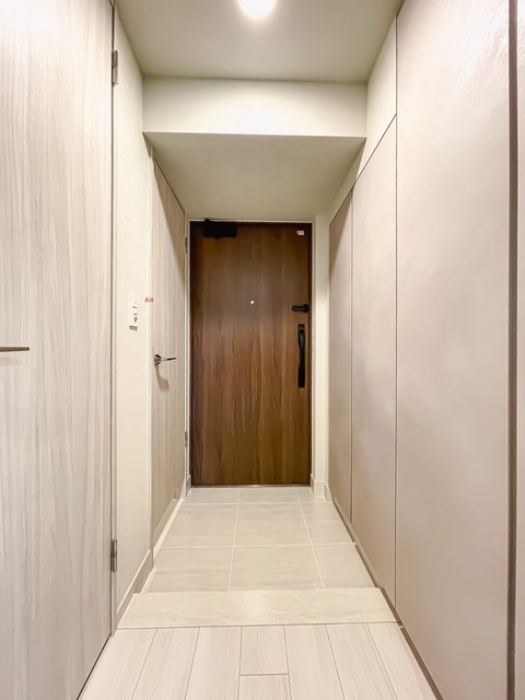 玄関　※写真は同タイプ住戸です。