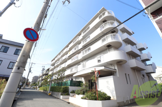 建物外観　東灘区西岡本「シャムロックコート西岡本」