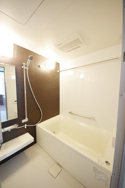 バス・シャワールーム　～今日の疲れはさっぱりと～