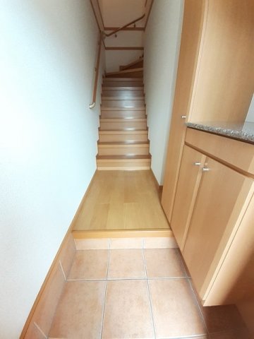 玄関　シンプルで使いやすい玄関です