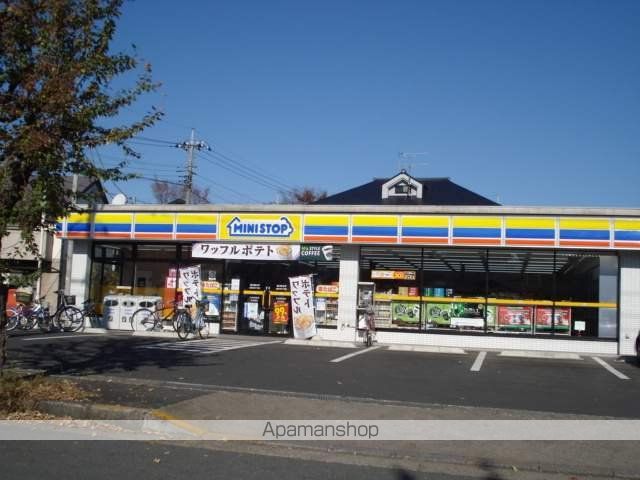 コンビニ　ミニストップ（コンビニ）まで359m