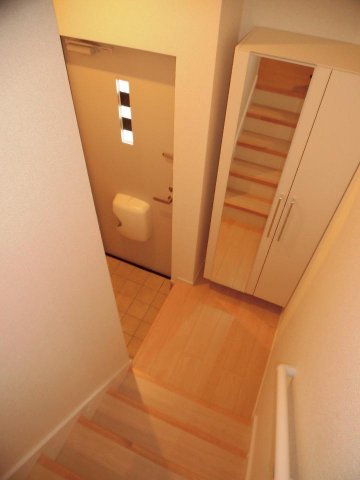 玄関　落ち着いた玄関です