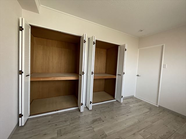 収納　※同建物別部屋の写真になります。