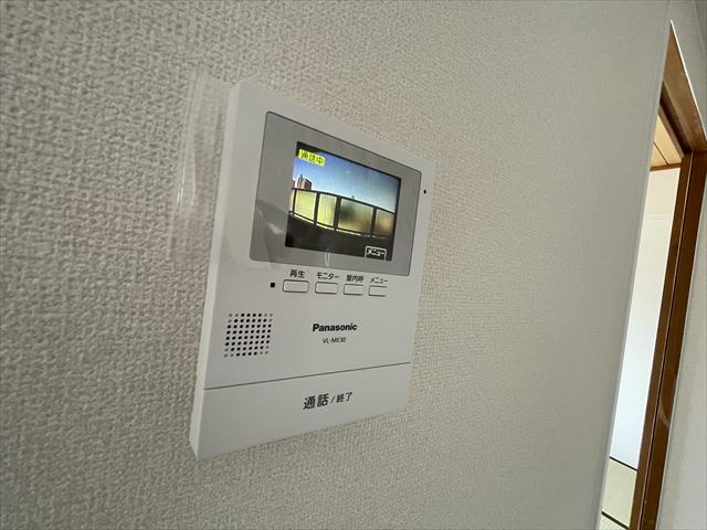 セキュリティ　※同建物別部屋の写真になります。