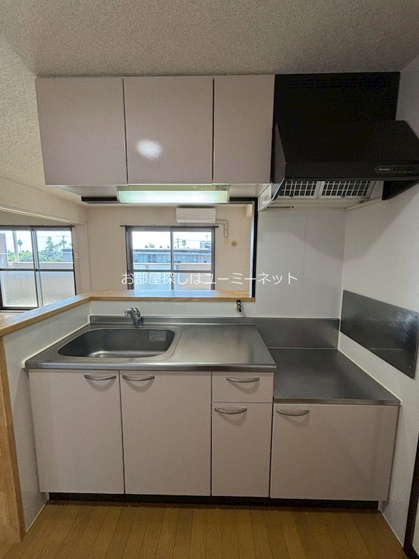キッチン　※303号室の写真になります