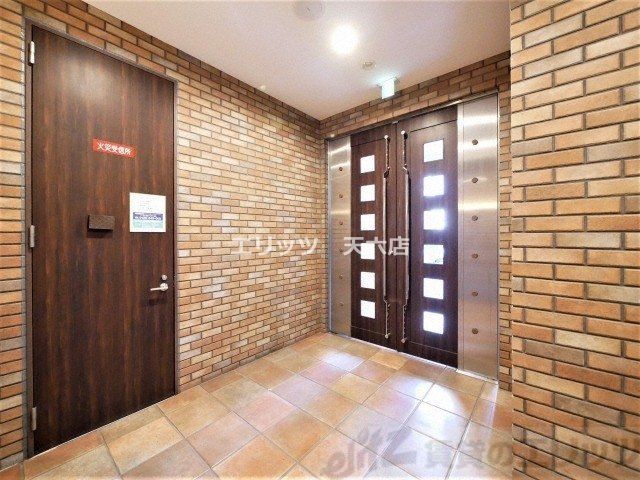 セキュリティ　エントランス