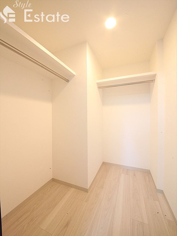 収納　ウォークインクローゼット