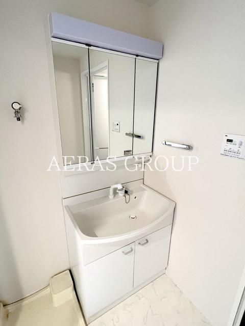 洗面設備　同仕様