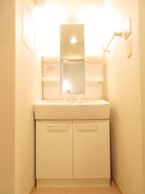 洗面設備　★独立洗面台★