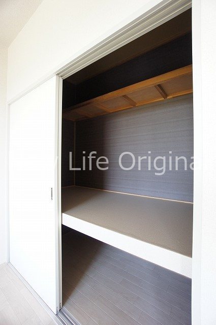 収納　6.7帖洋室の収納です☆