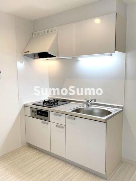 キッチン　コンパクトなキッチンで掃除もラクラク