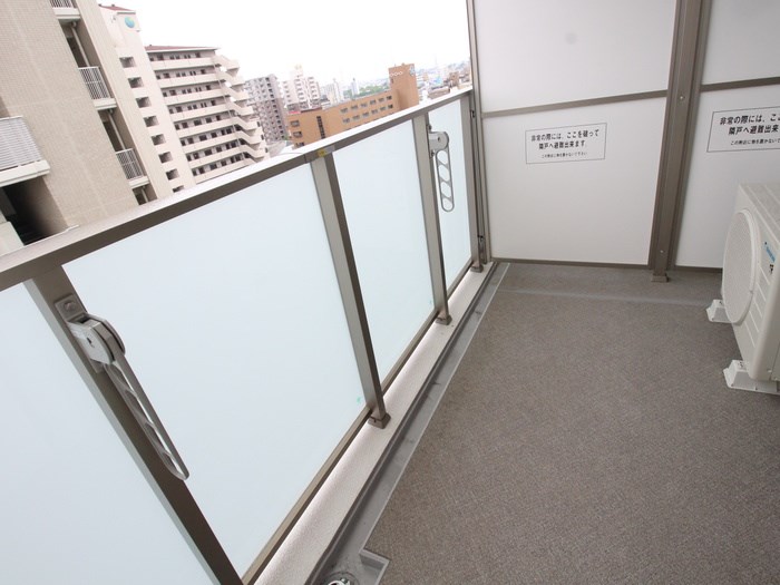 バルコニー　イメージ