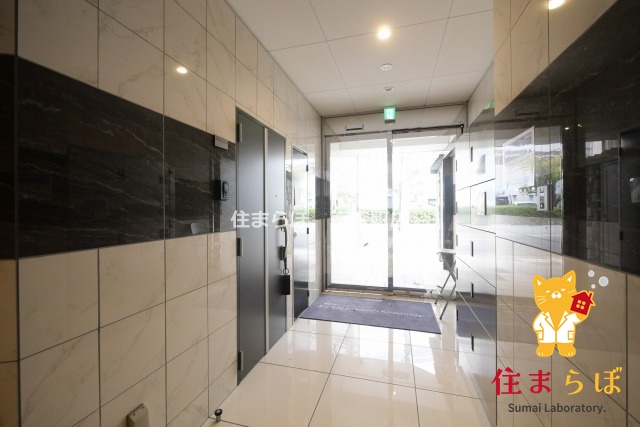 エントランス　共用部の印象も大切に