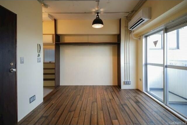 その他部屋・スペース　広くて明るい寝室