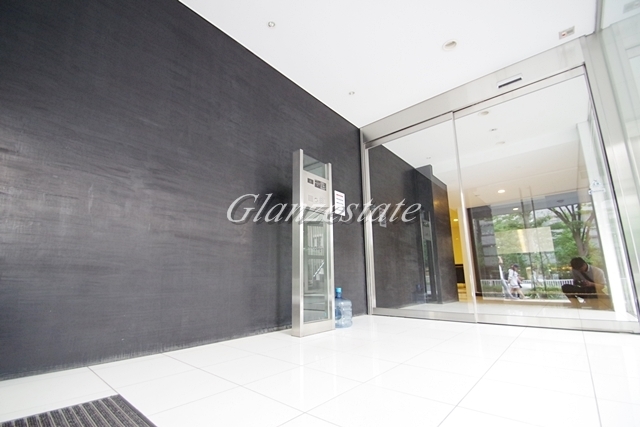 エントランス　☆キレイなエントランス☆