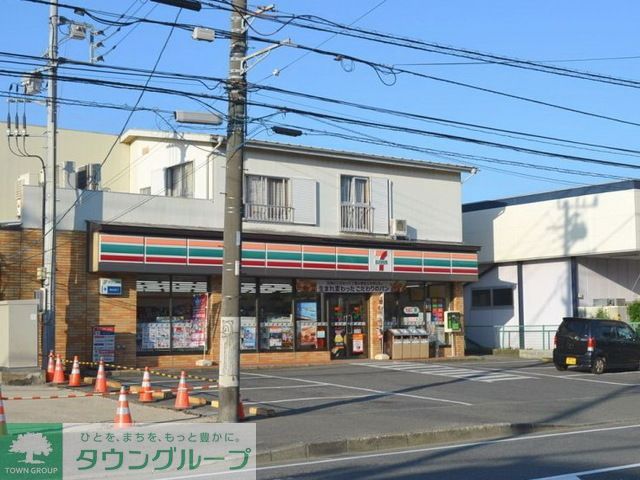 コンビニ　セブンイレブン村岡東店（コンビニ）まで450m