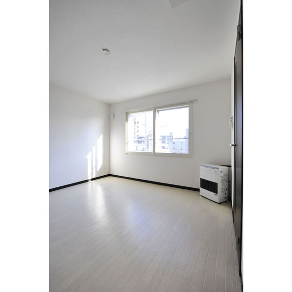 居室・リビング　居間です