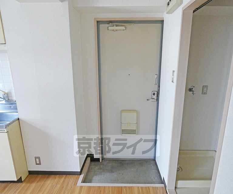 玄関　玄関です。