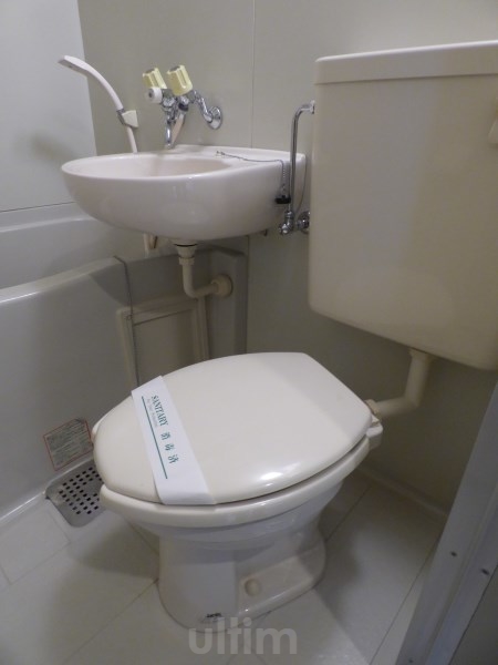 トイレ　※別のお部屋のお写真です。御参考までに。