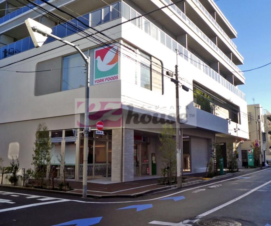 スーパー　ヨークフーズwithザ・ガーデン自由が丘西落合店（スーパー）まで580m