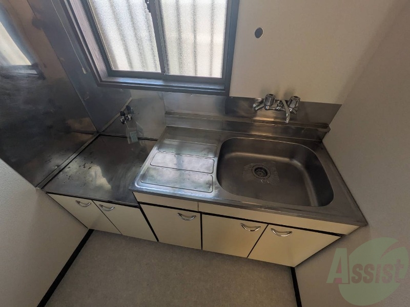 キッチン　キッチンはお料理スペースも充実で使いやすそうです。