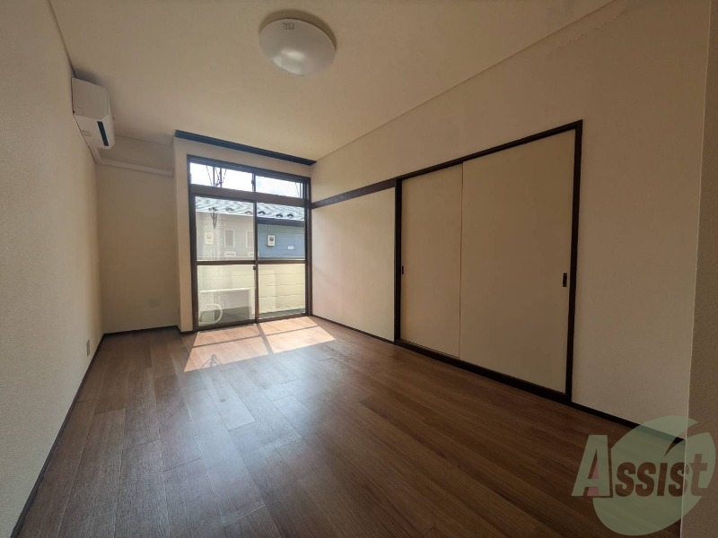 居室・リビング　お部屋はゆったり使えるサイズ感がイイ感じ。