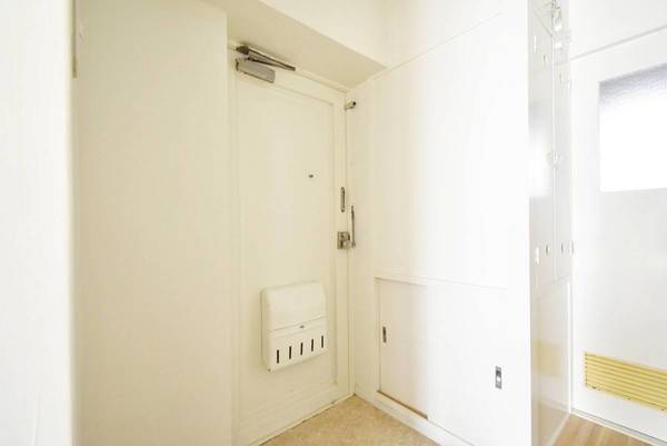 玄関　ビレッジハウスの同一物件・同一タイプの間取りの写真です