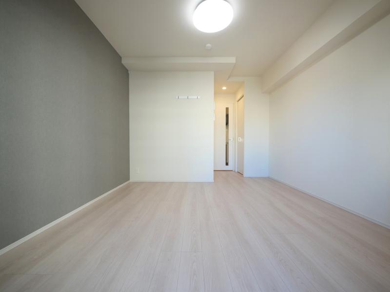 その他部屋・スペース　清潔感あふれるフローリングを使用した居室です