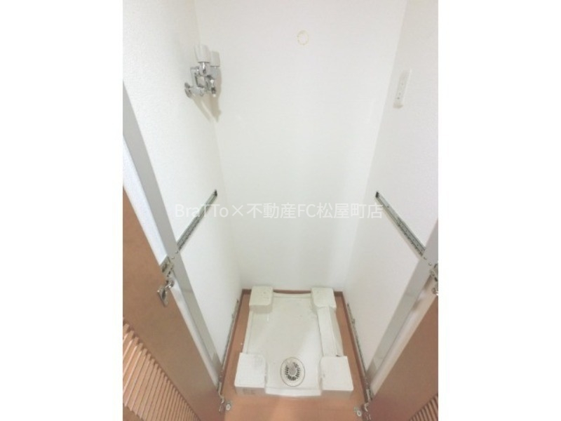 その他設備　室内洗濯パン