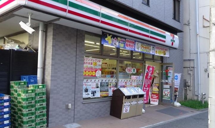 コンビニ　セブンイレブン築地7丁目店（コンビニ）まで192m