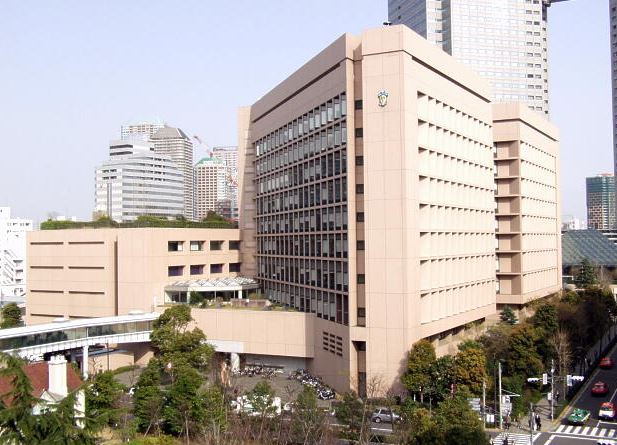 病院　（財）聖路加国際病院（病院）まで465m