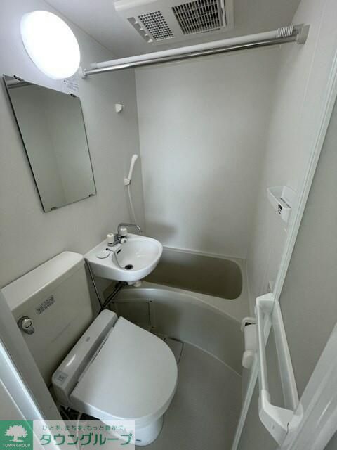 バス・シャワールーム