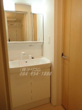 洗面設備　洗髪洗面化粧台