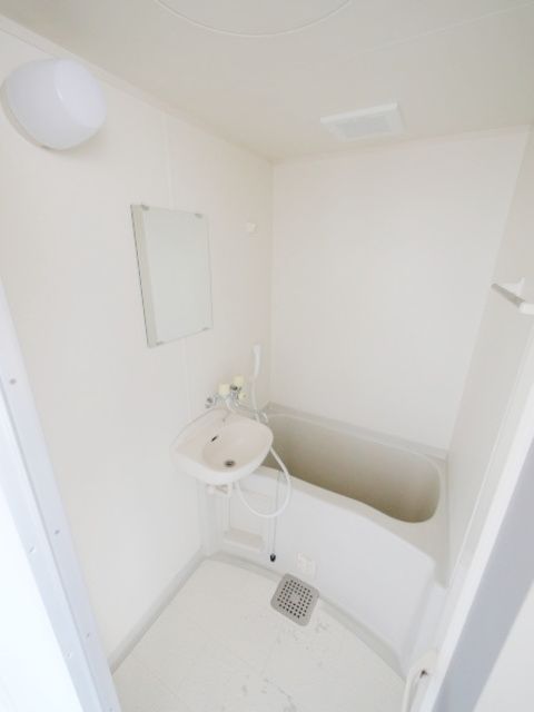 バス・シャワールーム　★バスルームです★