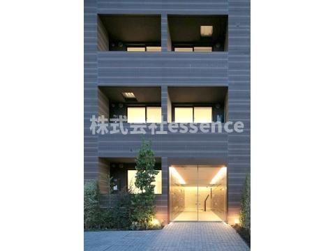 エントランス　弊社ではオンライン対応・現地対応可能です♪