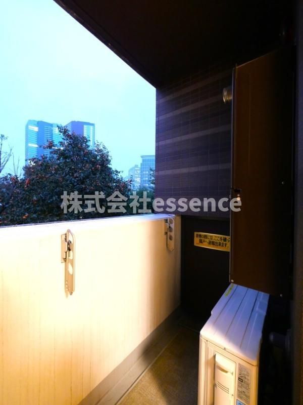 バルコニー　弊社ではオンライン対応・現地対応可能です♪