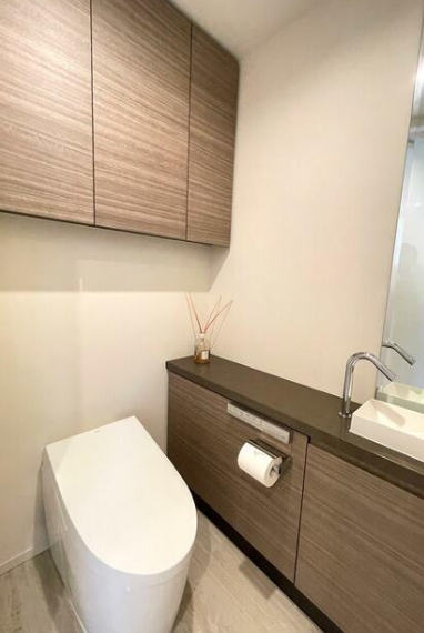 トイレ　別部屋参考写真