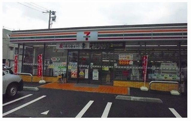 コンビニ　セブンイレブン広島高須2丁目店（コンビニ）まで300m