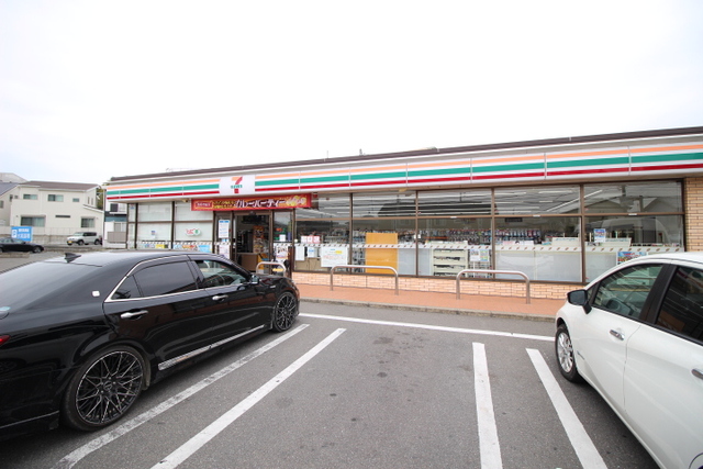 コンビニ　セブンイレブン太宰府坂本店（コンビニ）まで400m