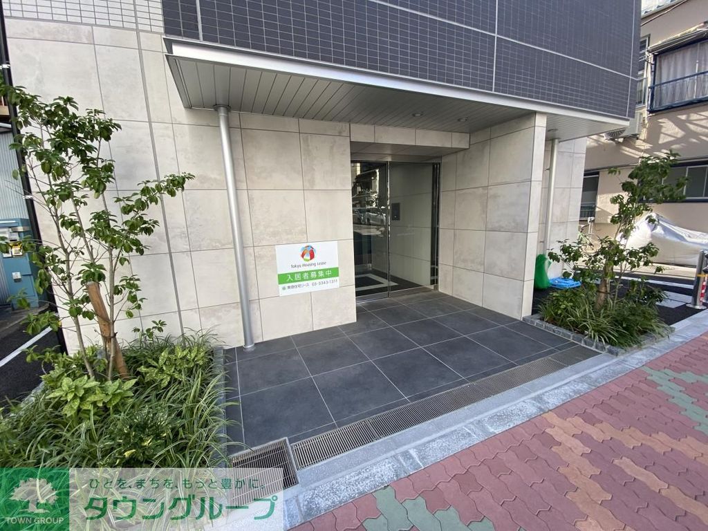 エントランス　エントランス