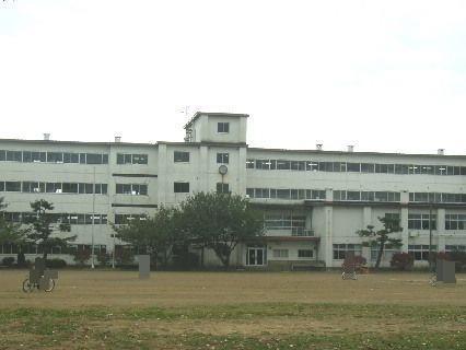 小学校　湊小学校（小学校）まで400m