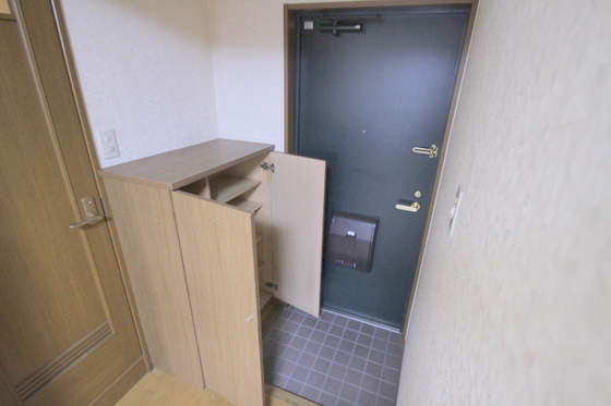 玄関　※別号室