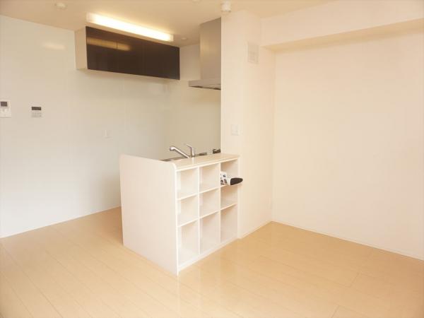 居室・リビング　内装