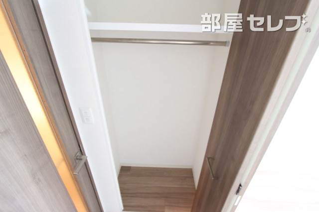 収納　４０３号室の写真になります。