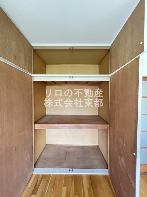 収納　奥行のある収納付です！増えがちな荷物をもスッキリ収納できます