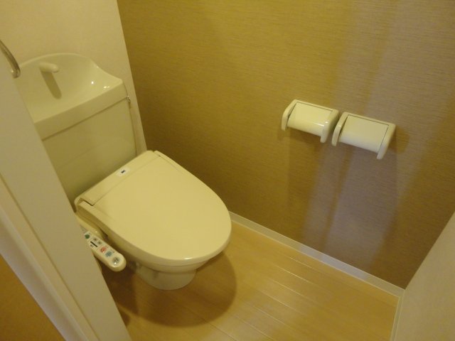トイレ　トイレ（イメージ）