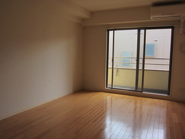 居室・リビング　同仕様