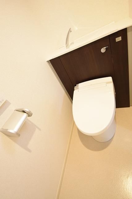 トイレ　★ウォッシュレット付のトイレです★